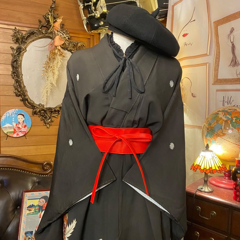 和洋折衷 レトロ 古着 黒留袖 着物 和 モダン ハンドメイド リメイク  