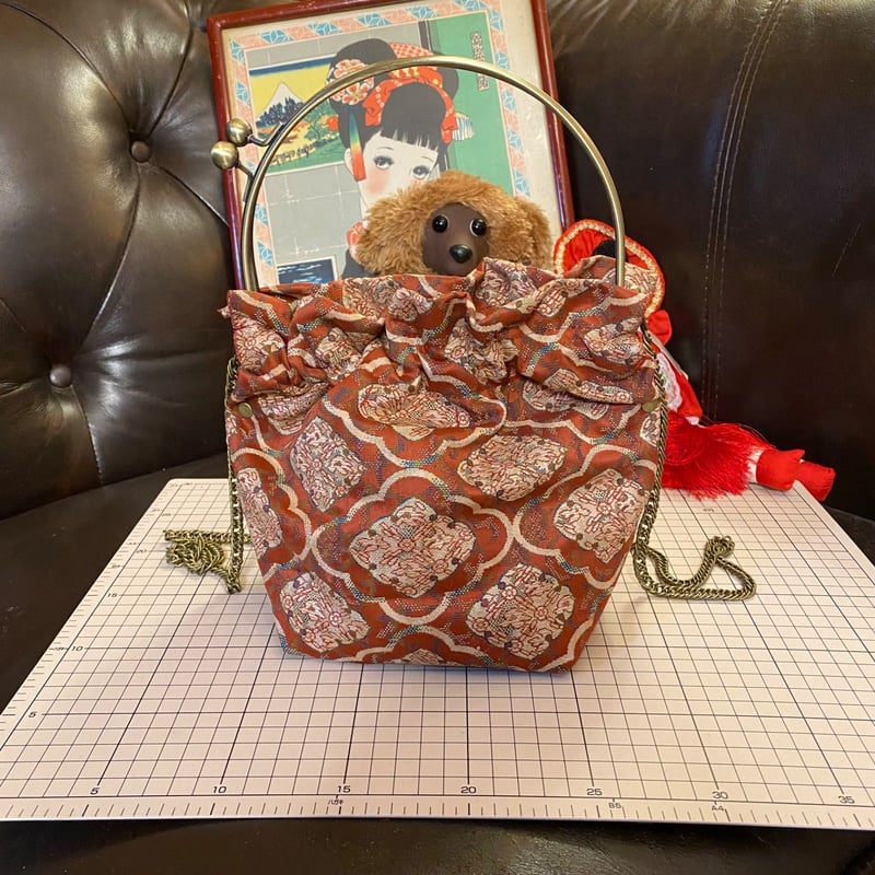 古布　前掛けリメイク　ショルダーバッグ　ハンドメイド 古布前掛け ショルダーバッグ ハンドメイド 前掛けリメイク