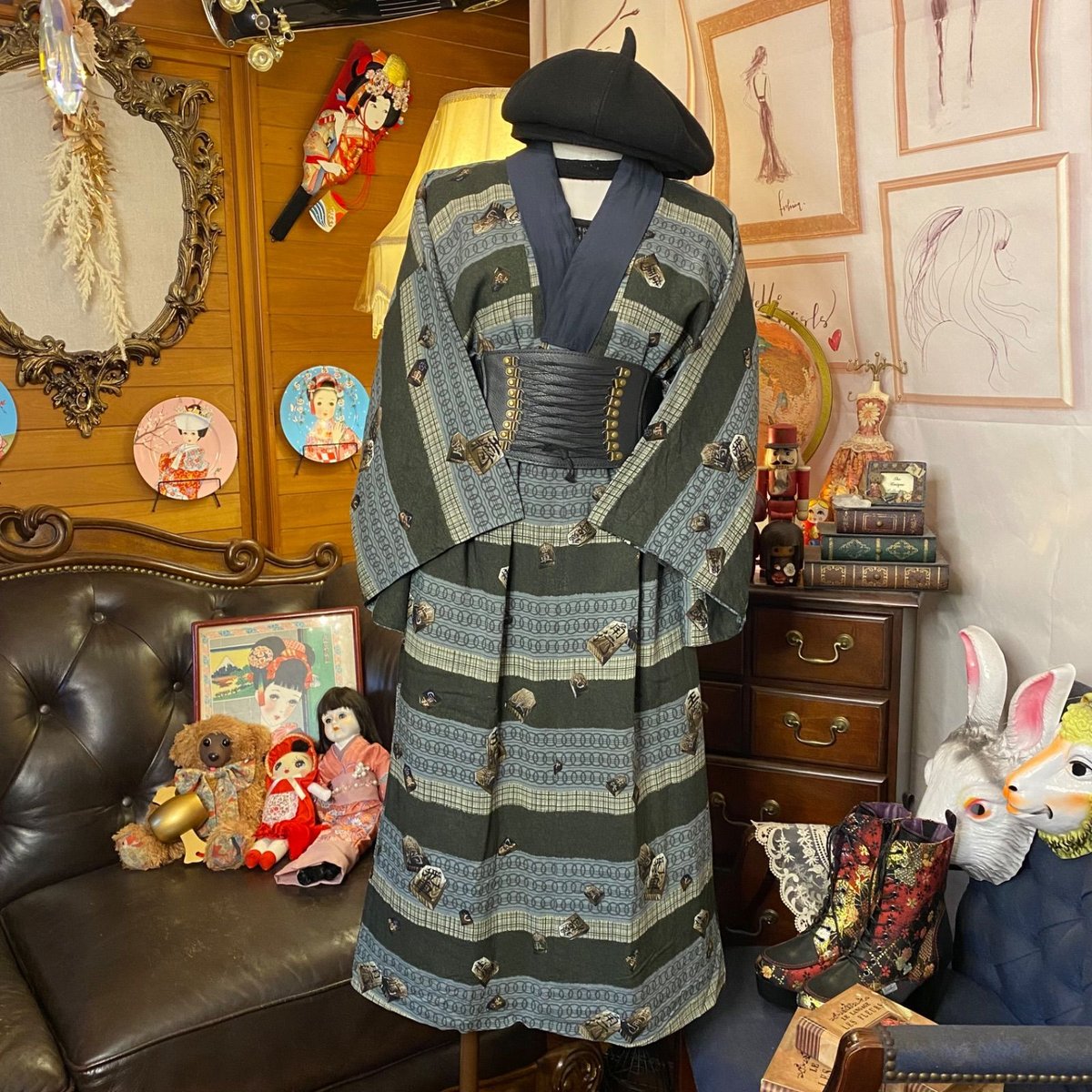 長襦袢　赤　鶴　レトロ　アンティーク　和洋折衷コーデ　コスプレ　和柄　リメイク fit=scale-down,w=1200
