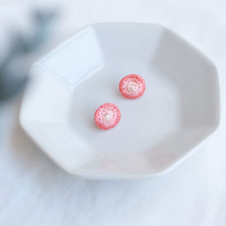 round pastel color