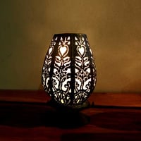 アイアン カーヴィングランプ チューリップ