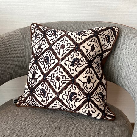 クッションカバー BATIK BENAR　40cm