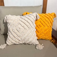 もこもこタッセルクッションカバー　40×40(cm)