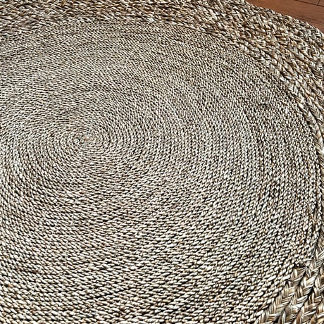 ウォーターヒヤシンスとシーグラスのラグ　φ100-120(cm)