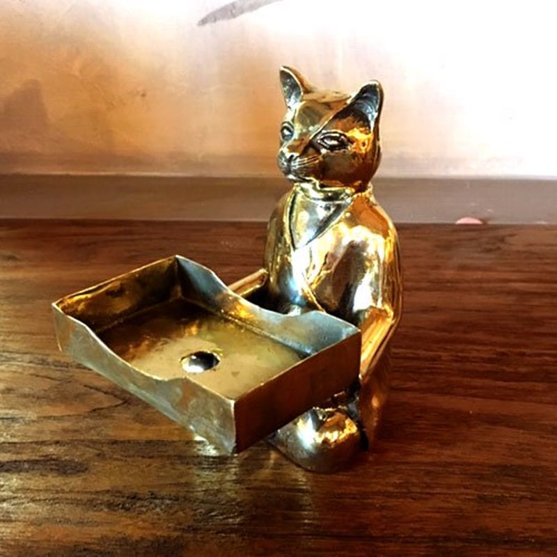 どっしりにゃんこのカードスタンド | インテリアショップPasar