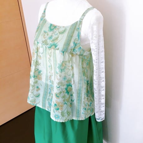 【3点セット販売】白タートル＋グリーンキャミソール＋グリーンスカート(すべてMサイズ)