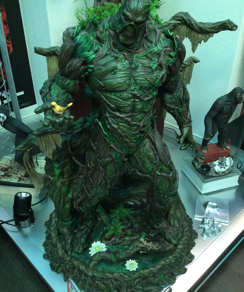 SWAMP THING/ミュージアムマスターライン・ 1/3scale DCコミック