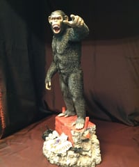 シカルナ工房/KAIJU・ Gotanda B | スタチューギャラリーオクトパンチ