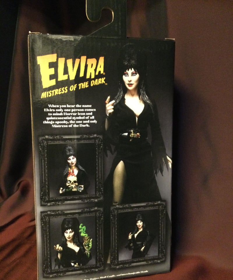 Elvira/エルヴァイラ・8インチアクションドール | スタチュー