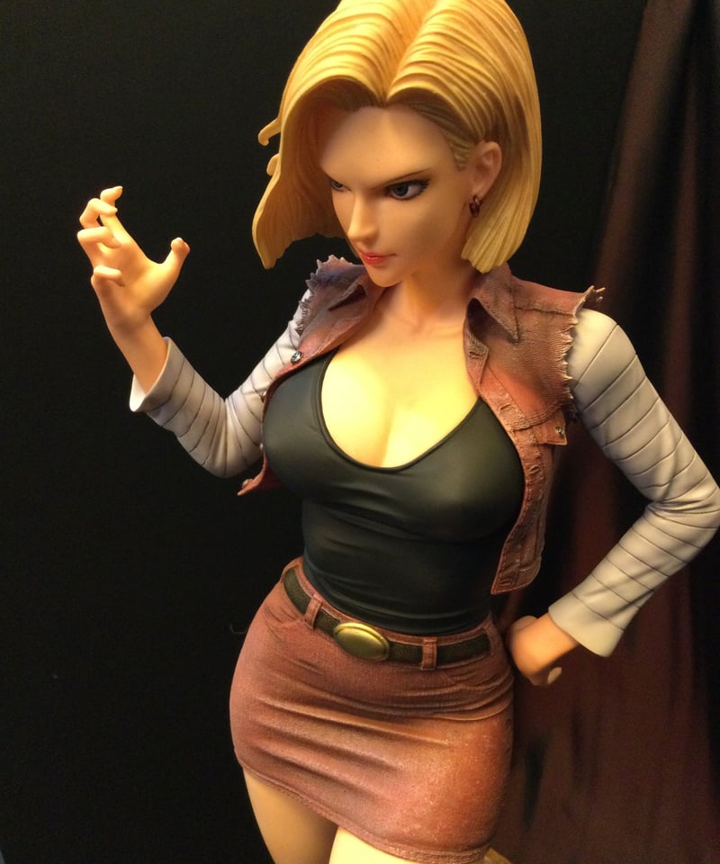 グリーンリーフスタジオ・ANDROID 81（RED):1/4スタチュー