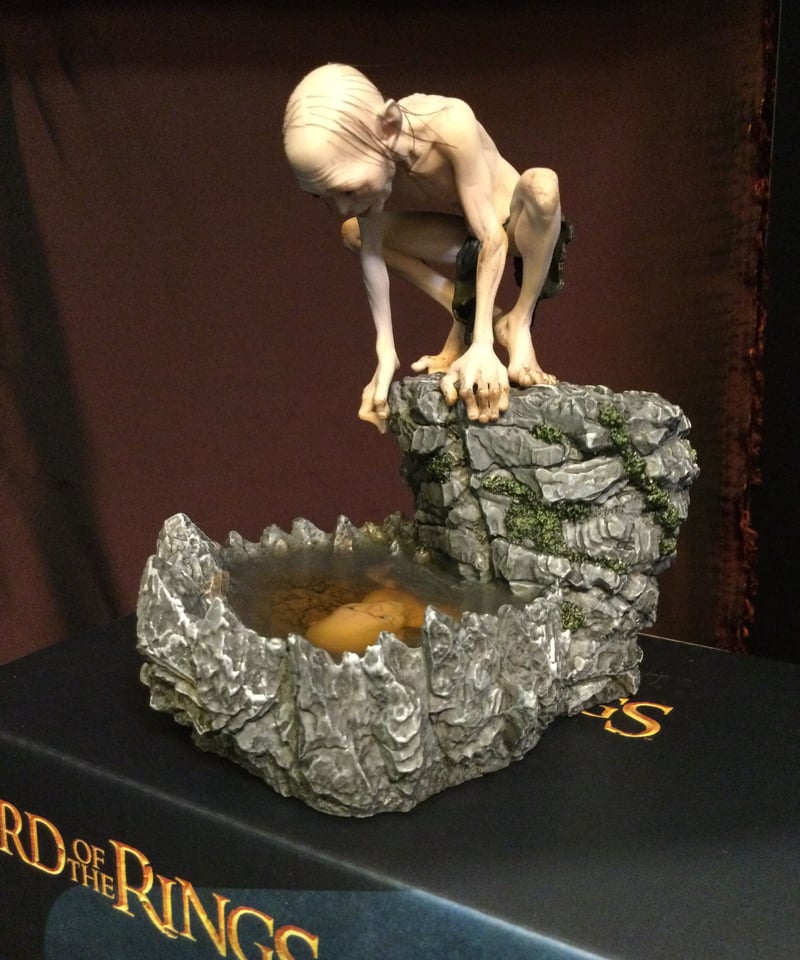 サイドショウ　ロード・オブ・ザ・リング GOLLUM ゴルム　スタチュー　完成品 サイドショウ ロードオブザリング スメアゴル ゴラム スタチュー