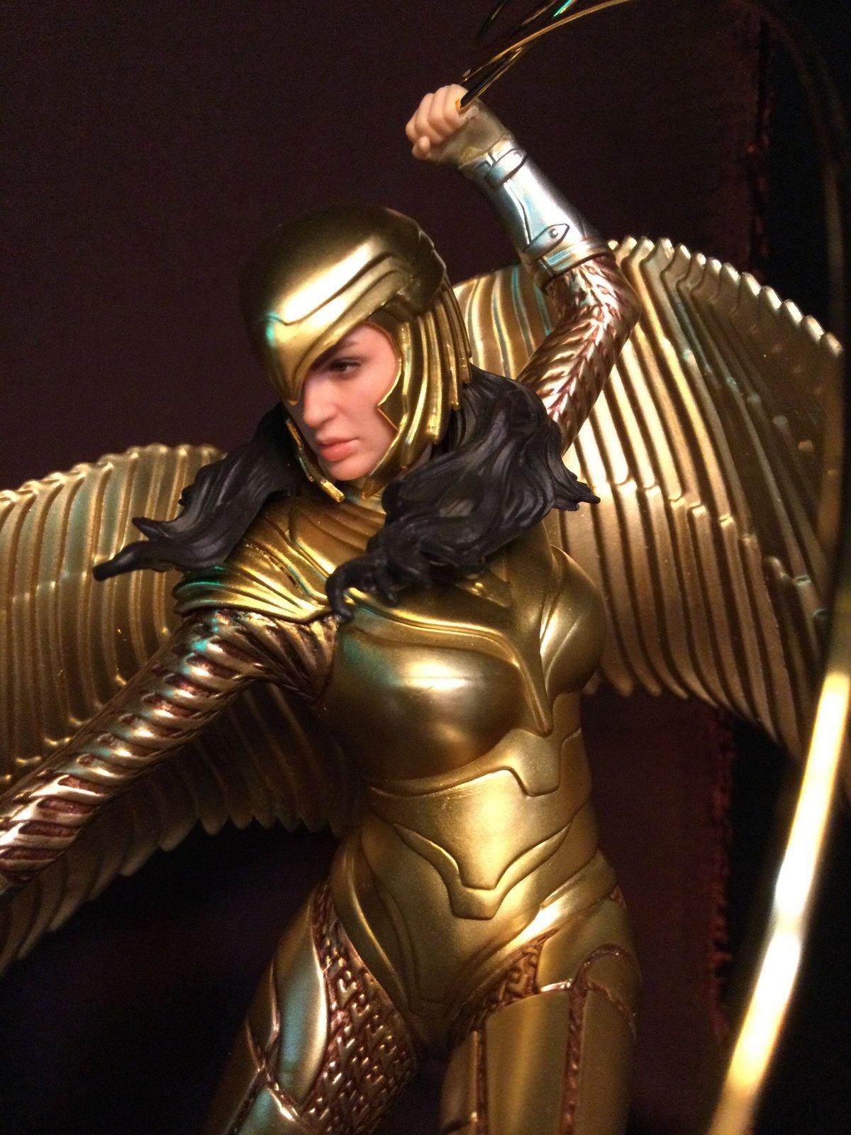 WW84/ゴールデンアーマー＆チーターset・IRON 1/10スタチュー