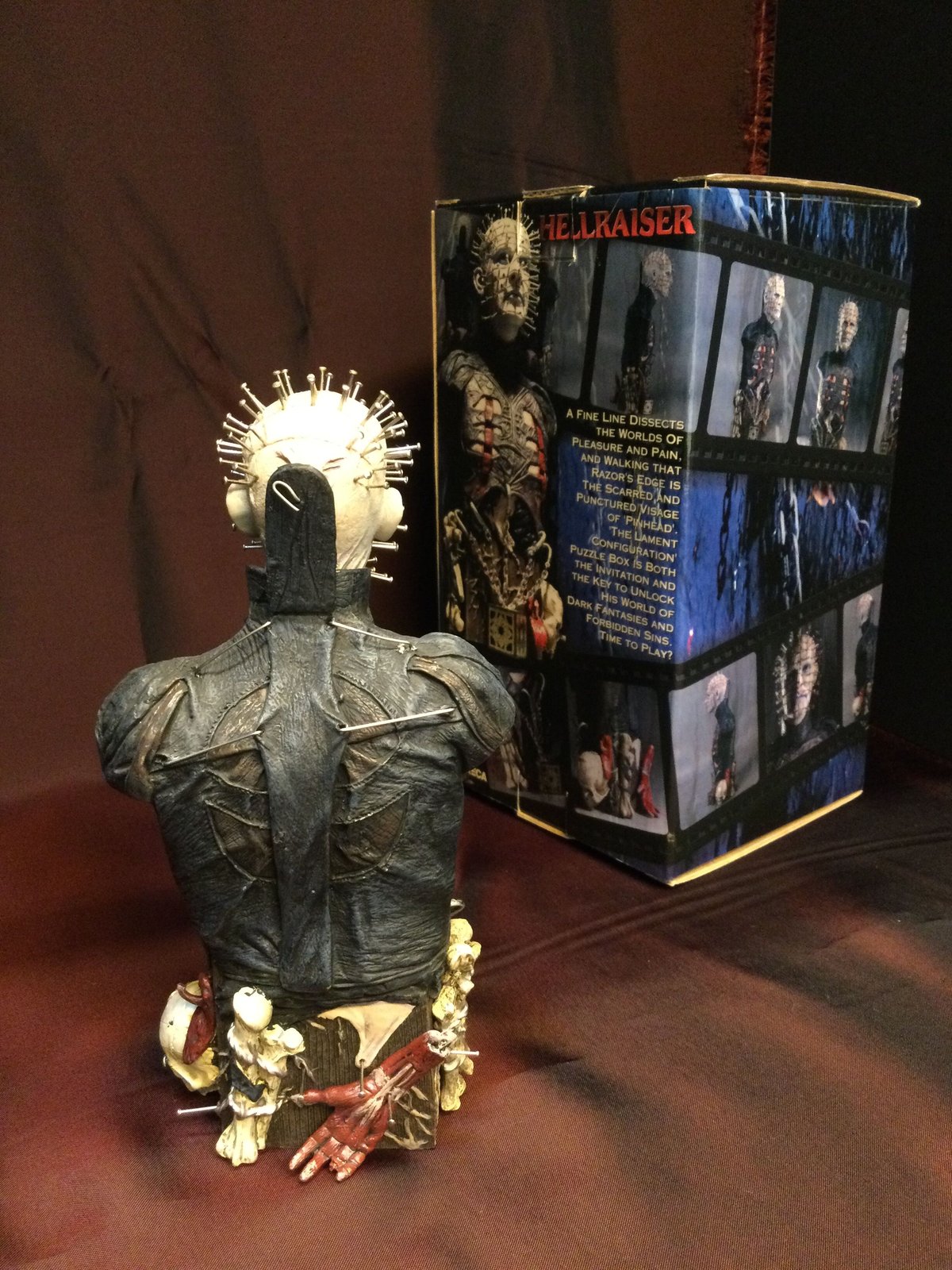 NECA/ヘルレイザー・ピンヘッド バストスタチュー | スタチュー