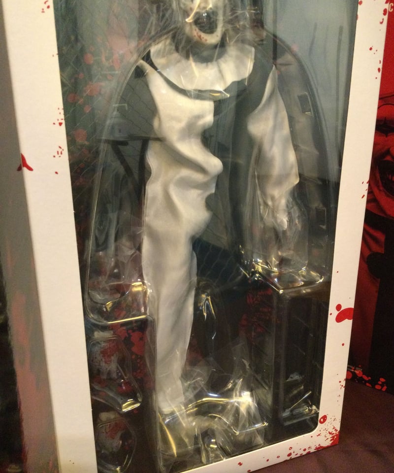 TERRIFIER/ART THE CLOWN・1/6スケールフィギュア | スタチュー TERRIFIER/ART THE CLOWN・1/6スケールフィギュア | スタチュー