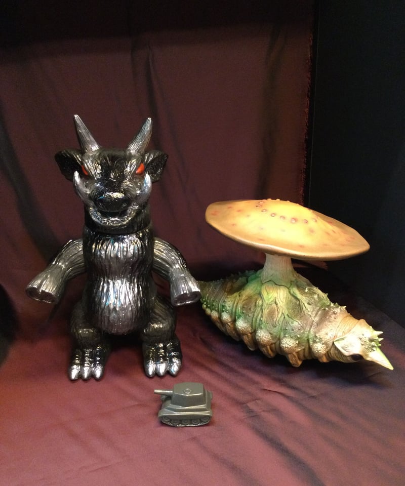 【冬虫夏草　イグドラドン】ソフビ　モンストック 冬虫夏草 イグドラドン】ソフビ モンストック