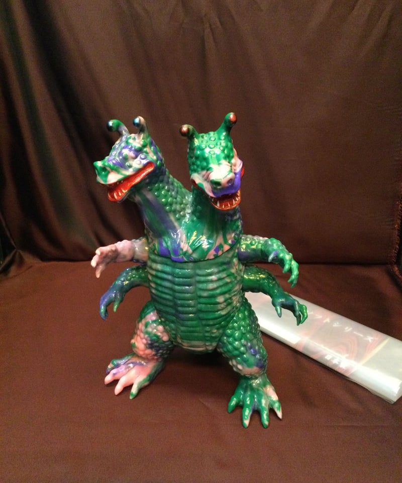 シカルナ工房・世界の怪獣 ダギゴン | スタチューギャラリー