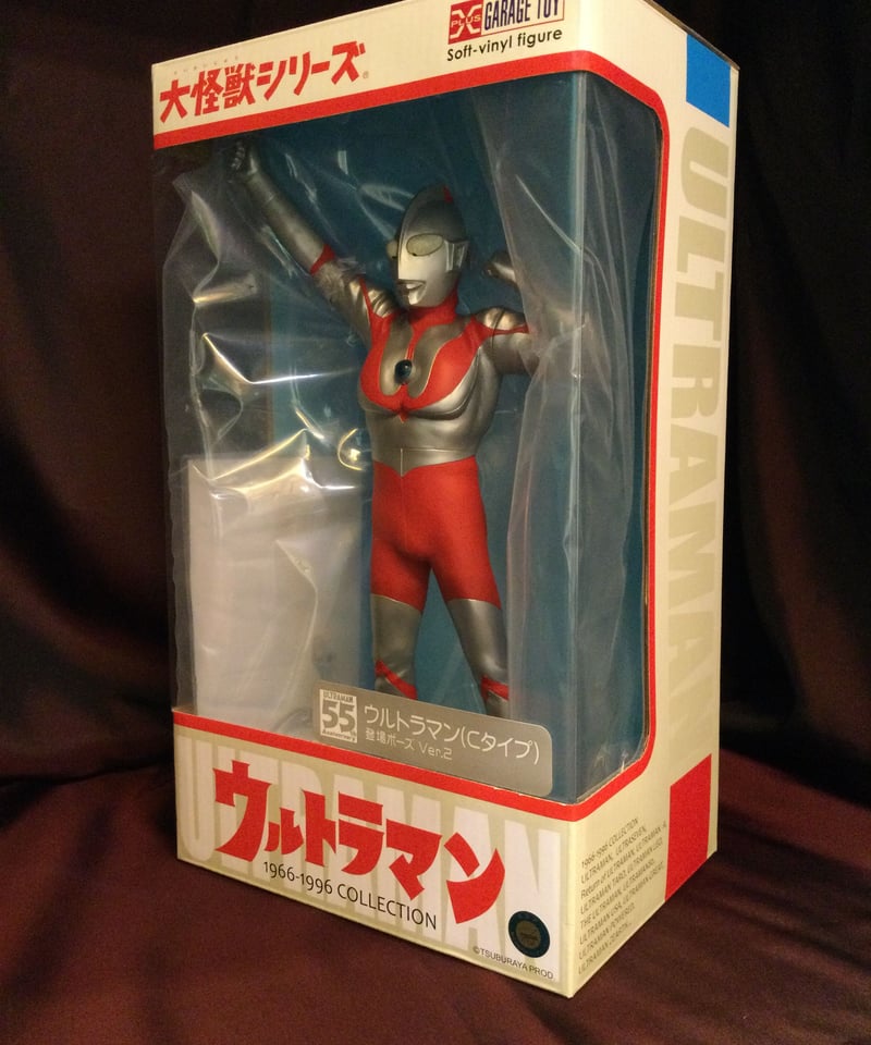 ウルトラマン(登場ポーズver2). 大怪獣シリーズ | スタチュー ウルトラマン(登場ポーズver2). 大怪獣シリーズ | スタチュー