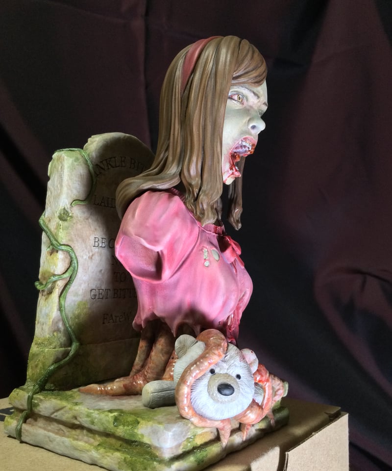 LIVING DERD GRRVE/メグミクス・ガレージキット塗装完成品