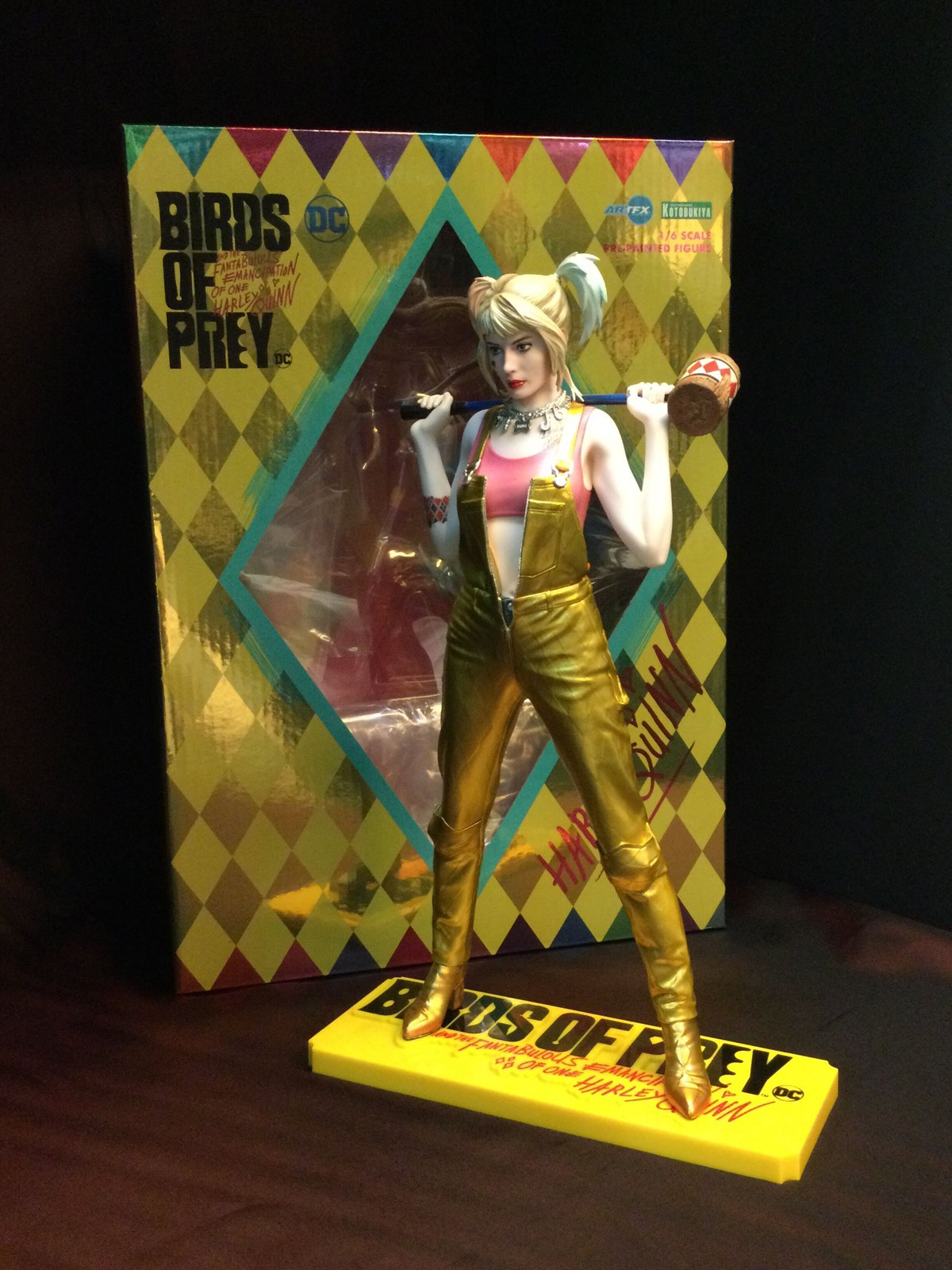 BIRDS OF PREY・ハーレイ クイン 1/6pre-painted figure |