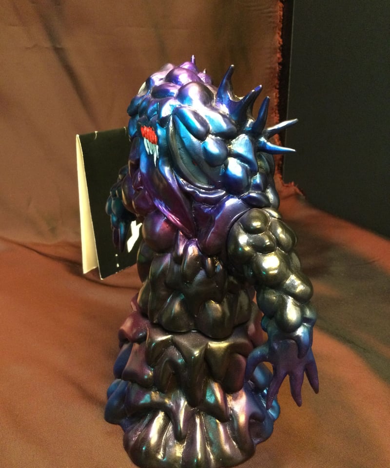 日野日出志・地獄虫（黒成型/紫メタリック/青）＆人魚戦車リバン（赤