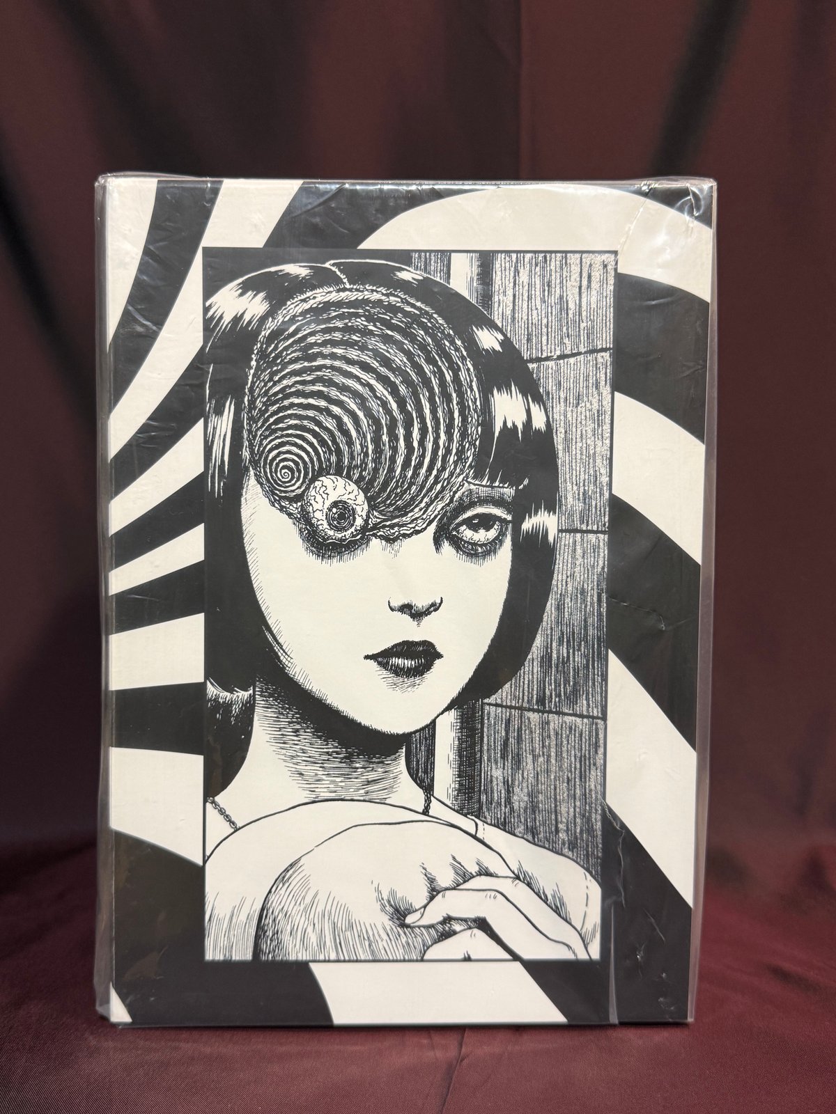 新品】伊藤潤二 うずまき 折りたたみ傘 黒谷あざみ 五島桐絵 6月8日(土