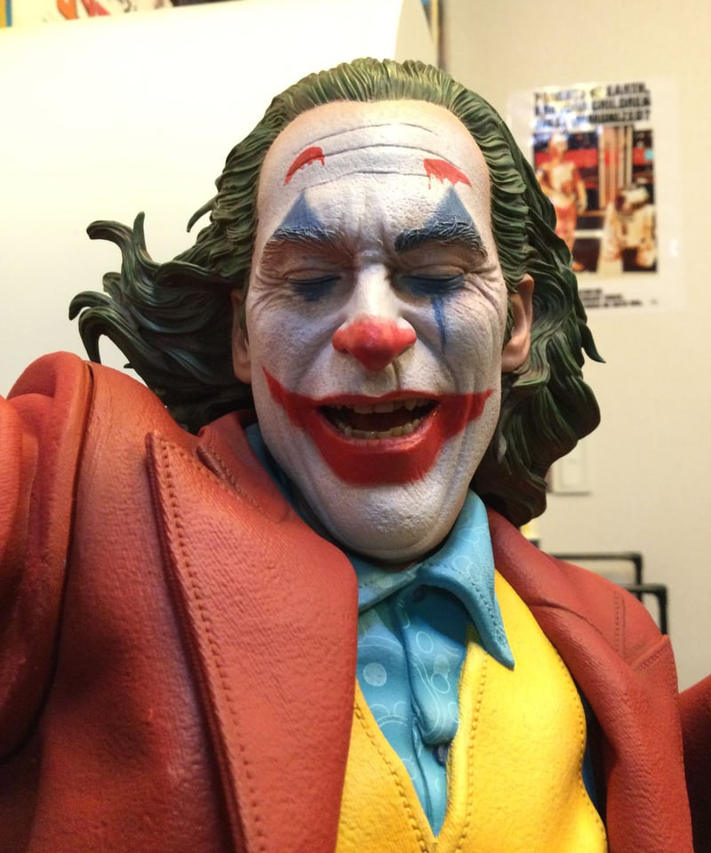 IRON/JOKER.ホアキン・フェニックス 1/3スケール | スタチュー