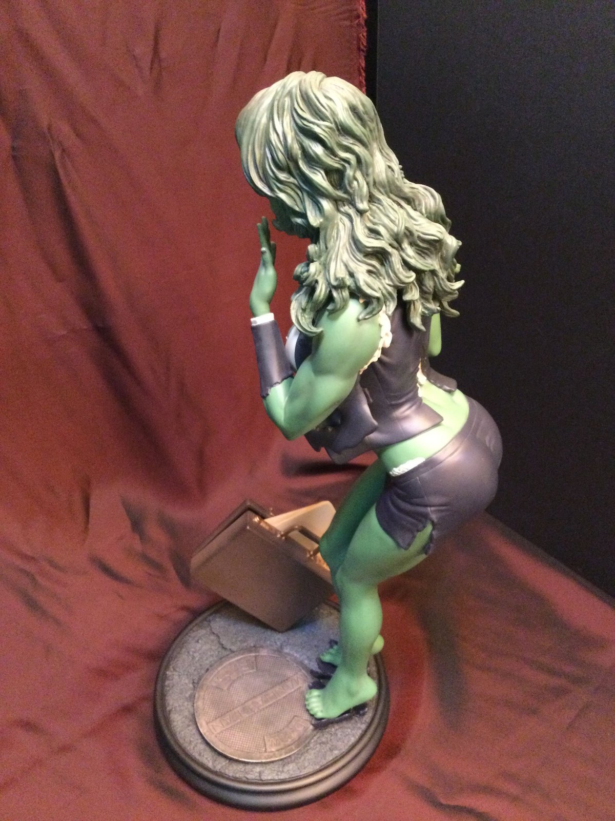 SHE HULK comiquette スタチュー（シーハルク） アダム・ヒューズ | スタチ...