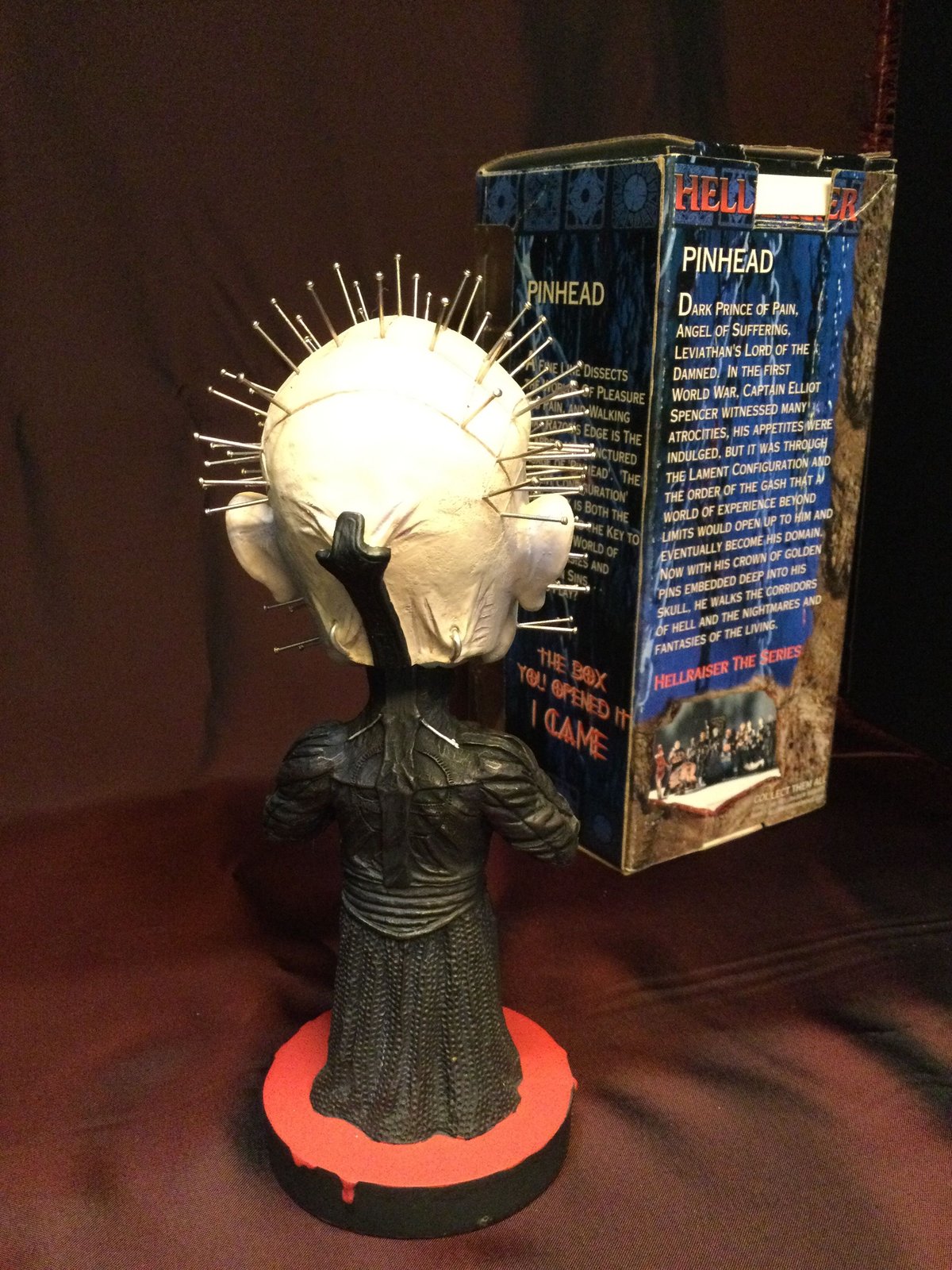 NECA/ヘルレイザー・ピンヘッド ポンピングヘッド | スタチュー NECA/ヘルレイザー・ピンヘッド ポンピングヘッド | スタチュー