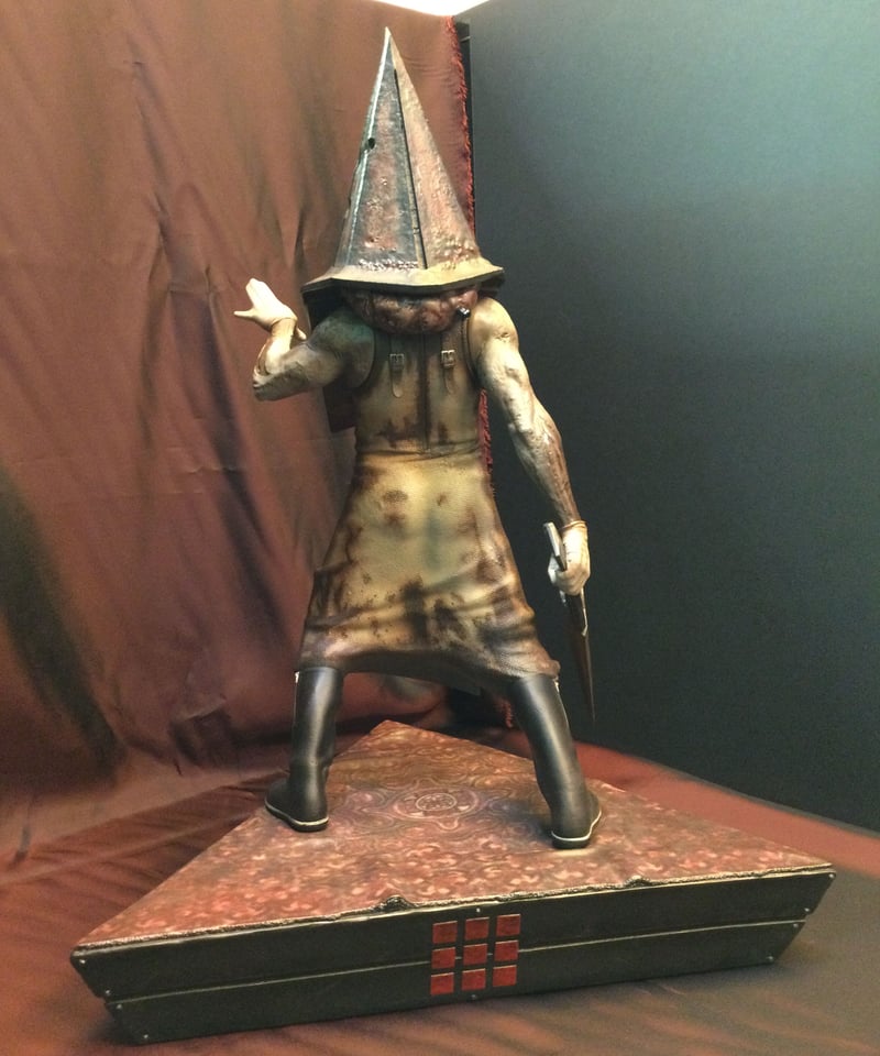 サイレントヒル2/レッドピラミッドシング・1/6スタチュー サイレントヒル2/レッドピラミッドシング・1/6スタチュー