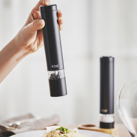 【Russell Hobbs/ラッセルホブス】 電動ペッパーミル ソルト＆ペッパー ミニ（2本入り）7933JP/7933JP-BK