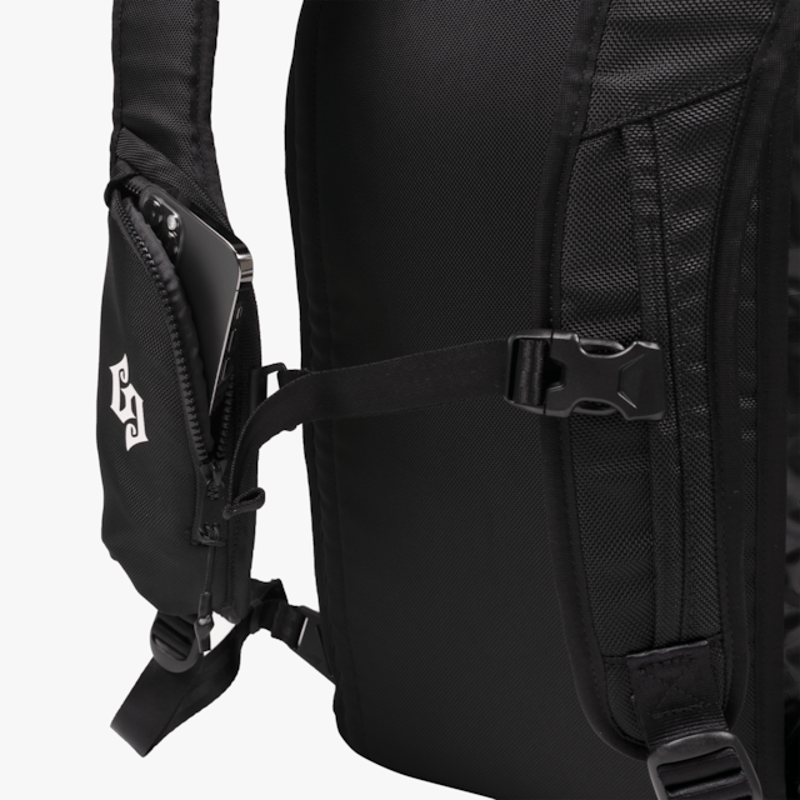 黒＞blueeq ATHLETE BACKPACK 33 リュック