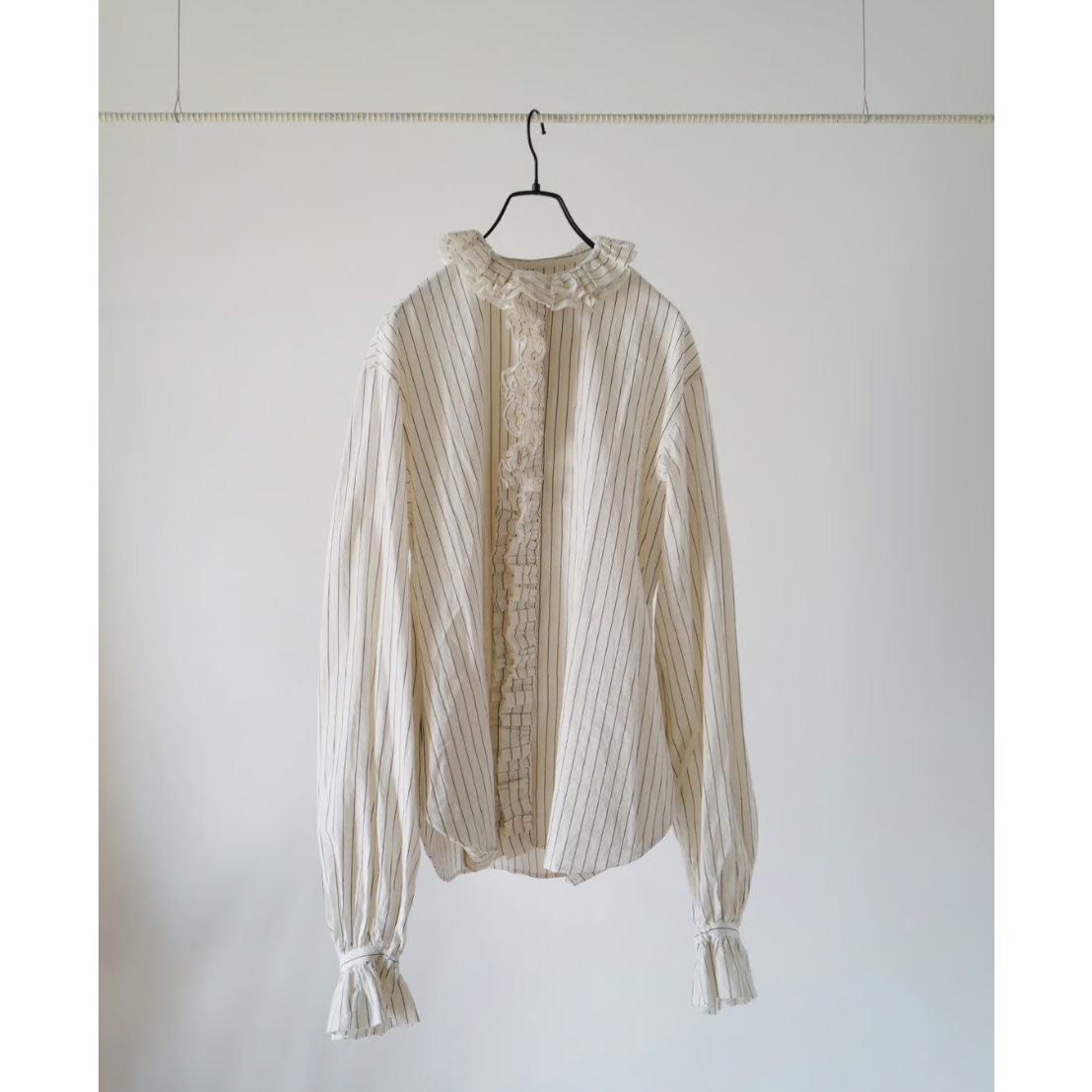 LEI BLOUSE / WHITE STRIPE | fofofofa