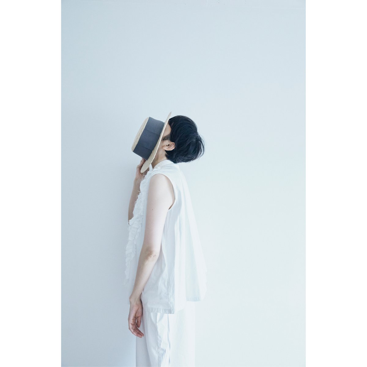 RIFFLE BLOUSE VEST / off white | fofofofa