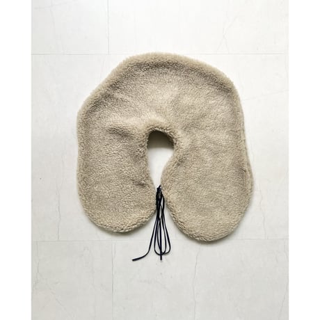 message tippet / oatmeal color