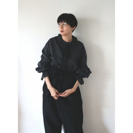 LEI BLOUSE / NAVY FLOWER