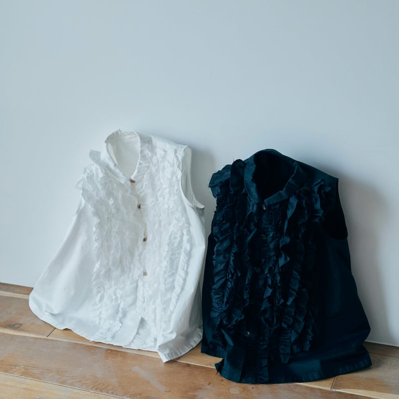 RIFFLE BLOUSE VEST / black | fofofofa