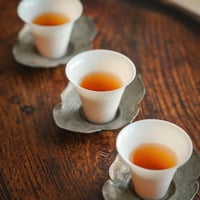 徳化白磁薄胎茶盃（喇叭口）Dehua Thin-Walled White Porcelain Teacup (Trumpet Rim)
