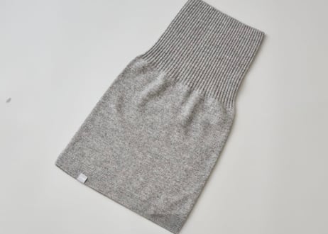 日本製　カシミヤ100％ リブスヌード elalto（エルアルト) GREY