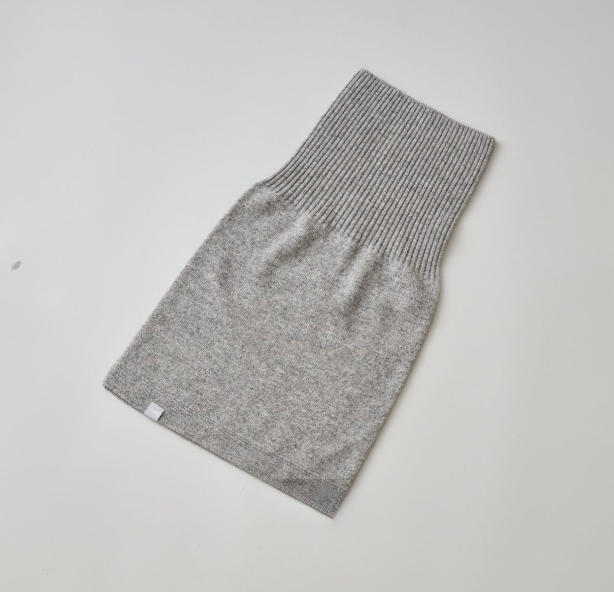 朝日新聞掲載商品 日本製 カシミヤ100％ リブスヌード elalto