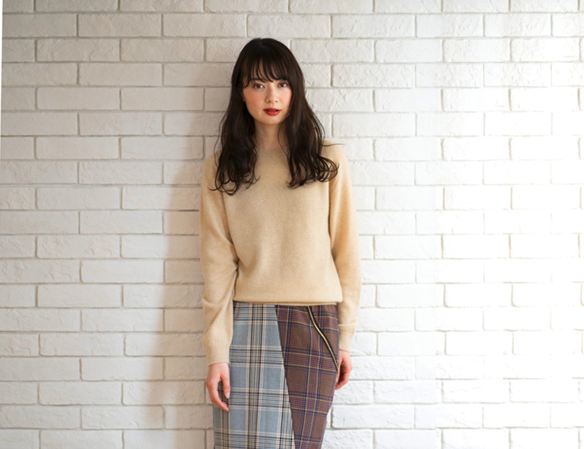 日本製 究極ベビーカシミヤ100% クルーネック elalto（エルアルト 