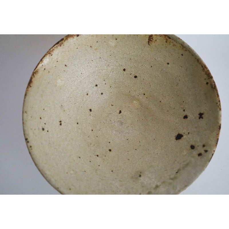 尾形 アツシ／ヒビ粉引洋鉢 b | sumica栖