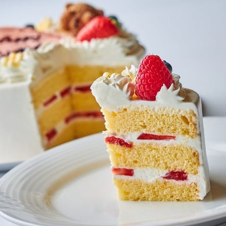 ちびっこくまちゃんのホワイトクリームケーキ