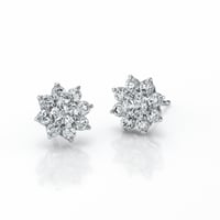 片耳中石0.2ctフラワーピアス（両耳合計1ct）