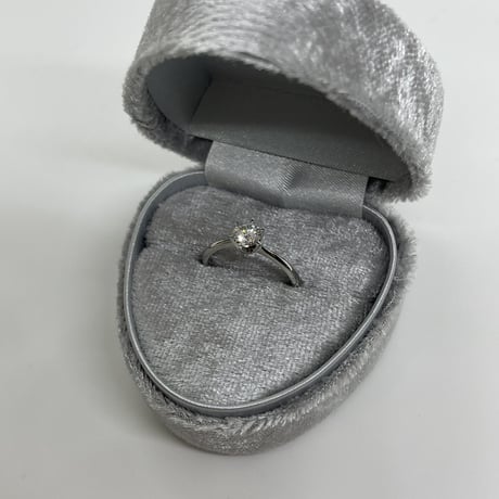 婚約指輪