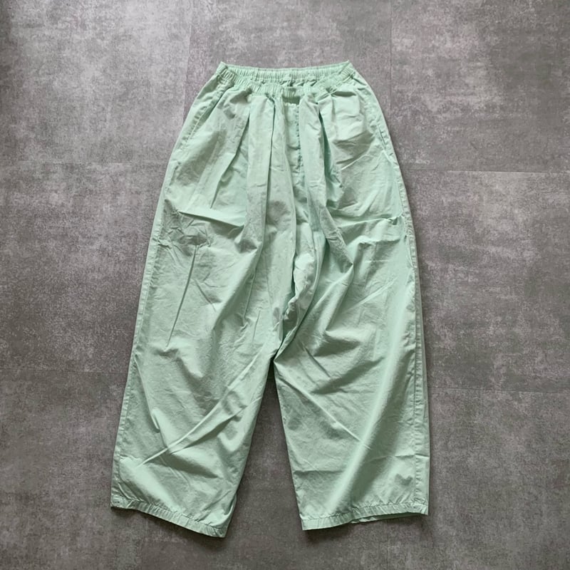 Veritecoeur ヴェリテクール VC-2403 ボリュームタックパンツ | hana