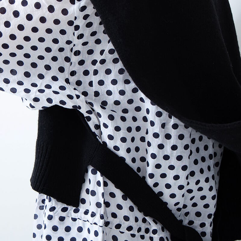 25aw 新品　VeritecoeurニットポンチョVCK-29 Véritécoeur 2025AW COLLECTION 減らし目により立体的なシルエットで