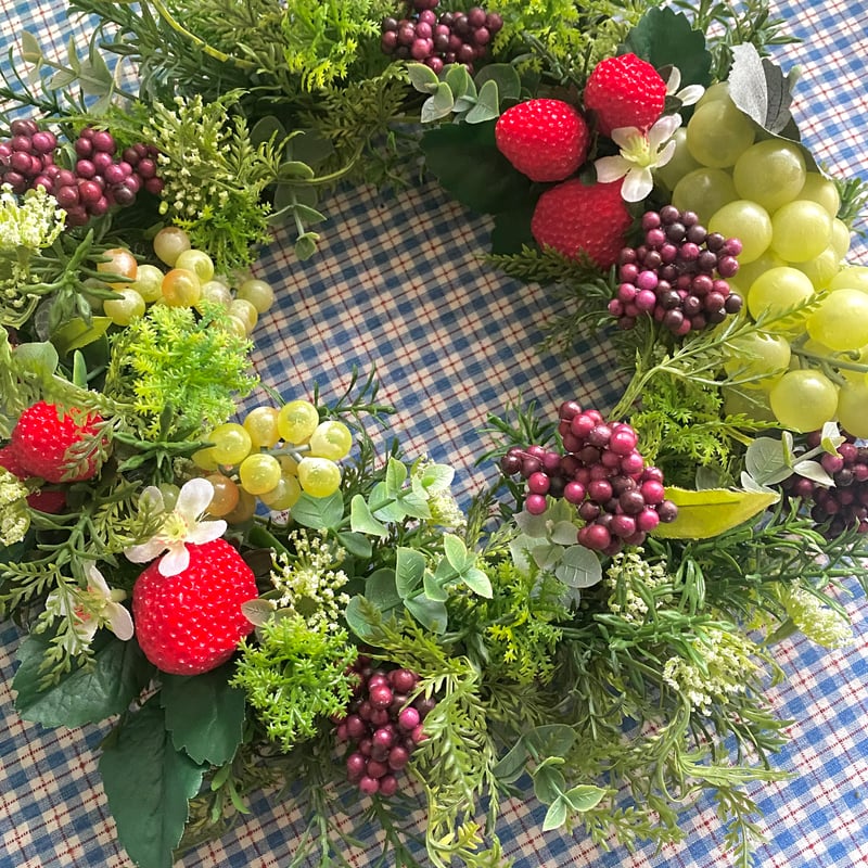 artificial flower wreath /Berry | noix