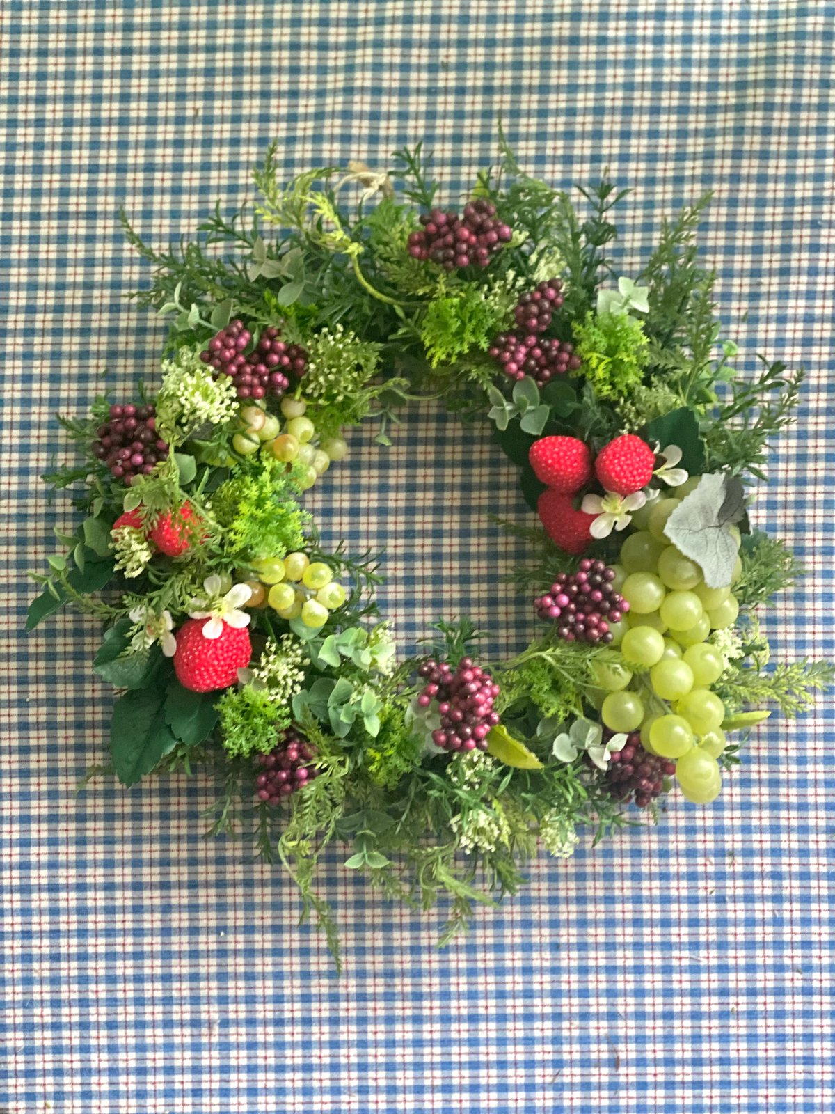 artificial flower wreath /Berry | noix