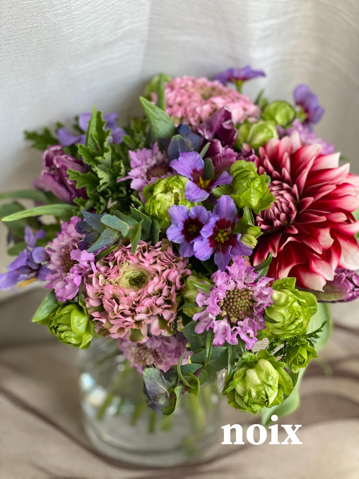 seasonal bouquet【M】 / | noix