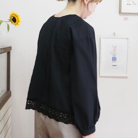 blue willow／前後2WAY レースピンタック 長袖ブラウス